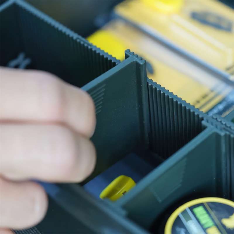 Strategy Įrankių dėžės sistema žvejybai. Vidiniu skyriu reguliavimas
